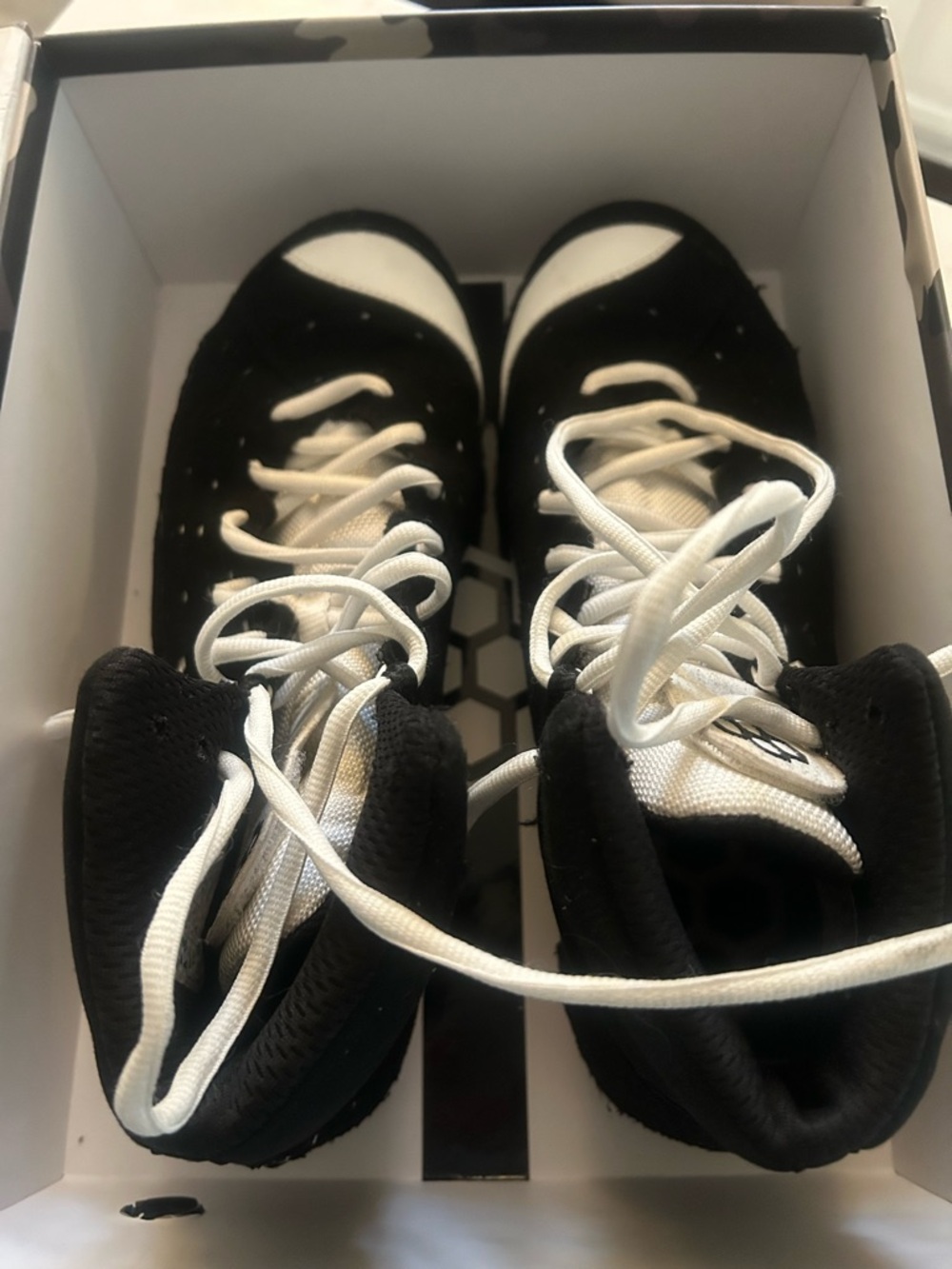 Men's Black and White wrestling shoes